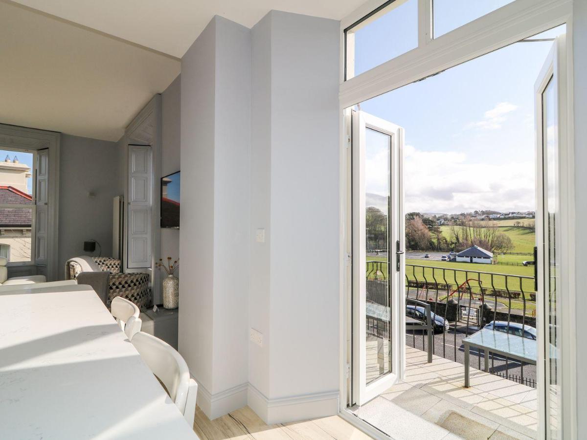 Apartamento Sea Breeze Ballycastle Exterior foto